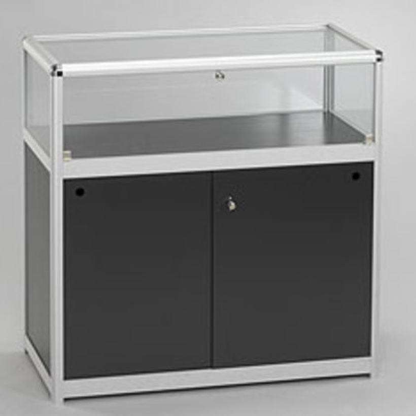 Balie met vitrine